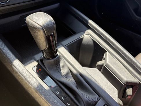 Used 2025 Honda Accord LX image 6