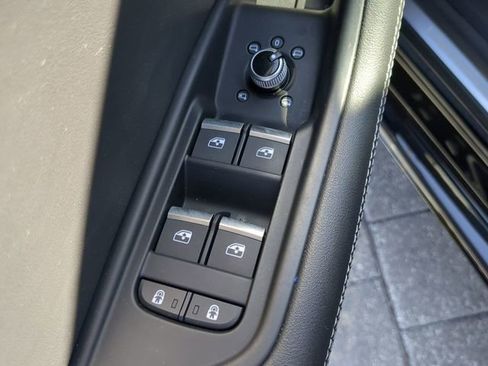 Used 2023 Audi A5 2.0T Premium Plus w/ Premium Plus image 18