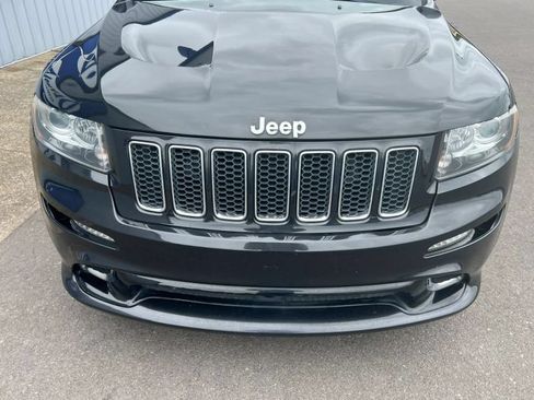 Used 2012 Jeep Grand Cherokee SRT8 w/ Luxury Group II AWD/4WD image 3
