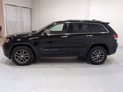 Used 2017 Jeep Grand Cherokee Limited AWD/4WD image 6