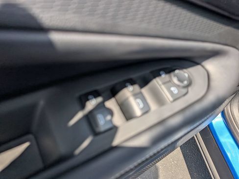 New 2025 Chevrolet Blazer EV LT AWD/4WD image 15