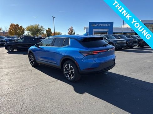 New 2026 Chevrolet Equinox EV LT image 5