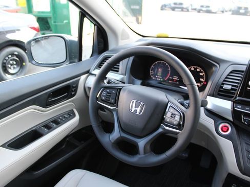 New 2026 Honda Odyssey EX-L image 33