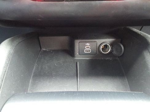 Certified 2024 Ford Escape ST-Line AWD/4WD image 34