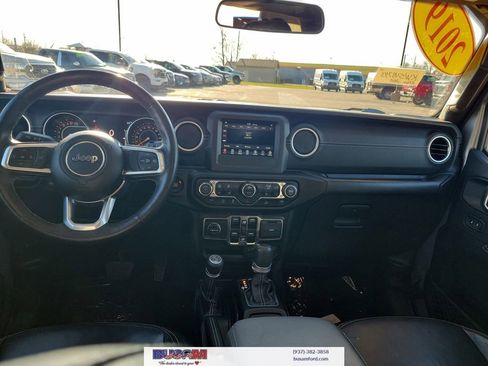 Used 2019 Jeep Wrangler Unlimited Sahara w/ Dual Top Group image 7