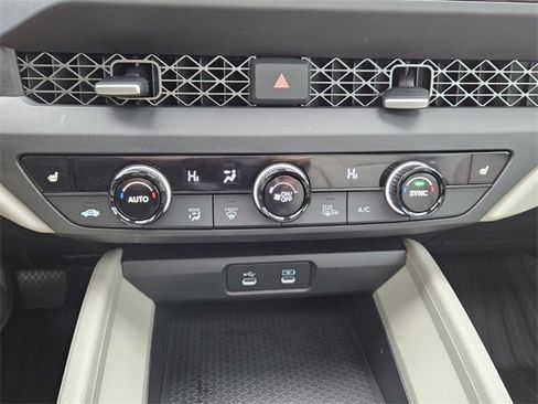 Certified 2025 Honda Accord SE image 20