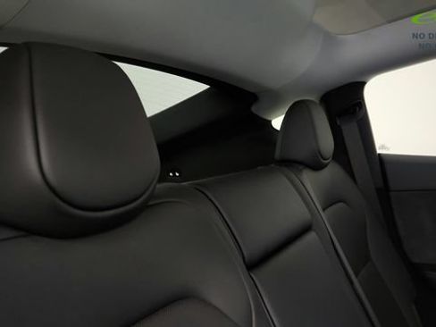 Used 2026 Tesla Model Y 2WD image 53
