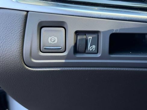 Used 2024 Cadillac XT6 Premium Luxury w/ LPO, Floor Liner Package AWD/4WD image 30