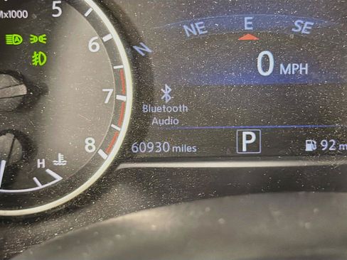 Used 2020 Nissan Murano Platinum w/ Cargo Package FWD image 11
