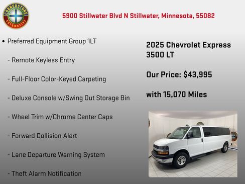 Used 2025 Chevrolet Express 3500 LT w/ LT Preferred Equipment Group RWD image 5