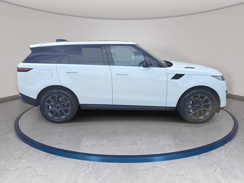 New 2026 Land Rover Range Rover Sport SE AWD/4WD image 4