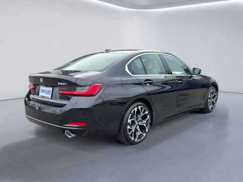 New 2026 BMW 330i xDrive Sedan w/ Premium Package image 4