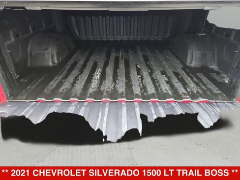 Used 2021 Chevrolet Silverado 1500 LT Trail Boss AWD/4WD image 33