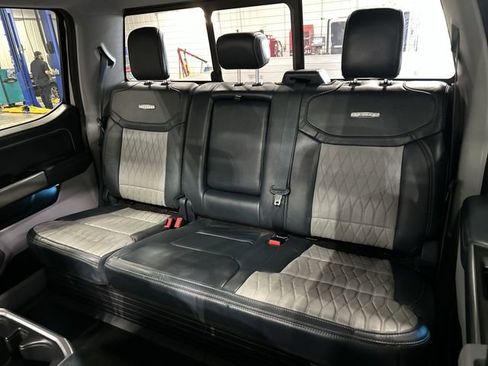 Used 2023 Ford F150 Limited image 27