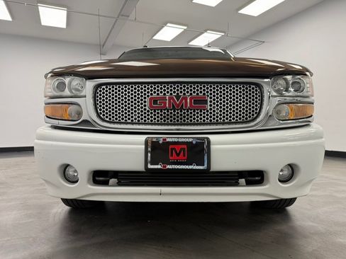 Used 2003 GMC Yukon Denali AWD/4WD image 13