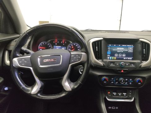 Used 2019 GMC Terrain SLE w/ Driver Convenience Package FWD image 22
