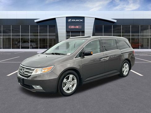 Used 2012 Honda Odyssey Touring image 1