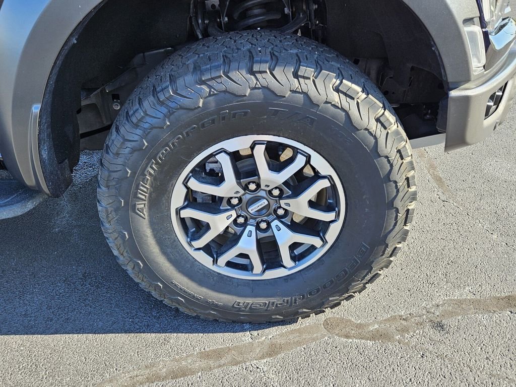 Used 2021 Ford F150 Raptor w/ Equipment Group 801A High AWD/4WD image 17