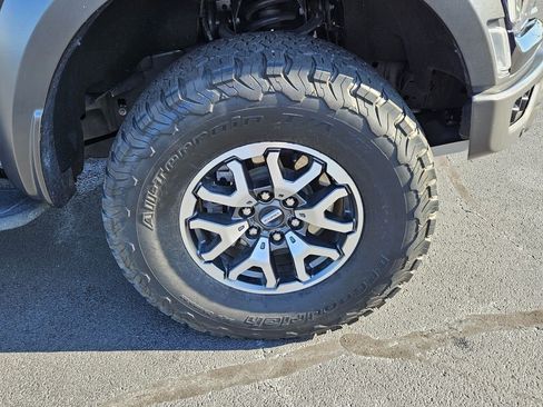 Used 2021 Ford F150 Raptor w/ Equipment Group 801A High AWD/4WD image 17