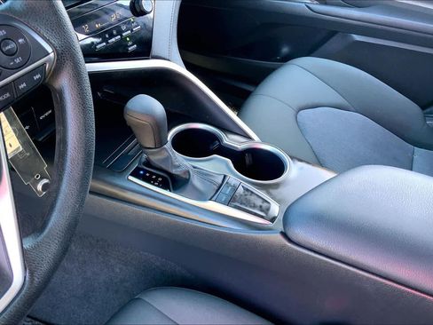 Used 2023 Toyota Camry LE image 15