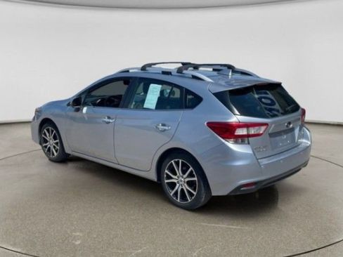 Used 2019 Subaru Impreza 2.0i Limited w/ Popular Package #2 AWD/4WD image 2