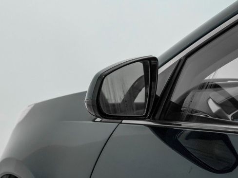 Used 2010 Cadillac SRX Luxury image 40