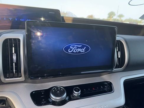 Used 2025 Ford Expedition Max Active image 11