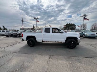 Used 2017 GMC Sierra 1500 SLE w/ SLE Value Package