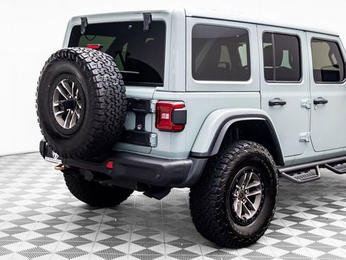 Used 2024 Jeep Wrangler Unlimited Rubicon 392 image 32