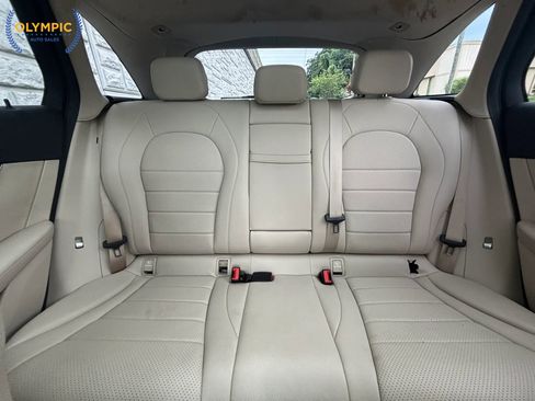 Used 2017 Mercedes-Benz GLC 300 w/ Premium 1 Package image 41