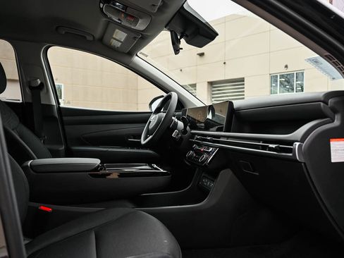 New 2026 Hyundai Tucson SEL image 11