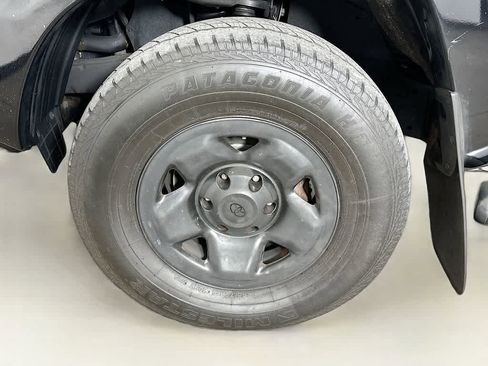 Used 2014 Toyota Tacoma PreRunner w/ SR5 Package RWD image 8