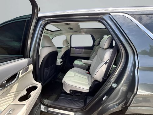 Used 2025 Hyundai Palisade Calligraphy AWD/4WD image 10