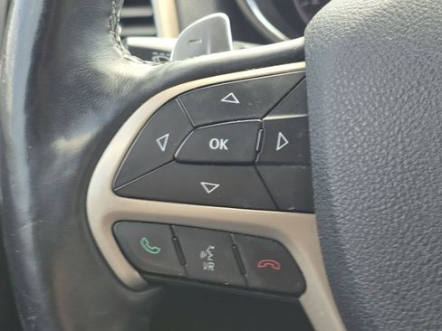 Used 2014 Jeep Grand Cherokee Laredo w/ Security & Convenience Group image 25