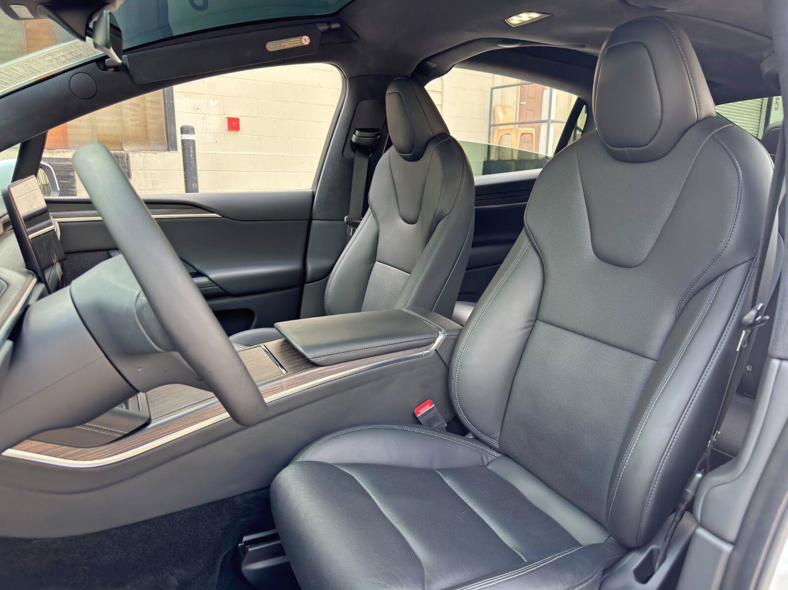Used 2023 Tesla Model X AWD/4WD image 43