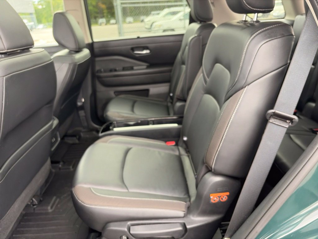 Certified 2023 Nissan Pathfinder SL w/ SL Premium Package AWD/4WD image 25
