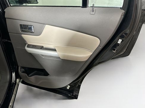 Used 2012 Ford Edge Limited image 27