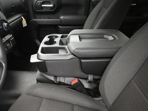 Used 2026 Chevrolet Silverado 1500 Custom AWD/4WD image 21