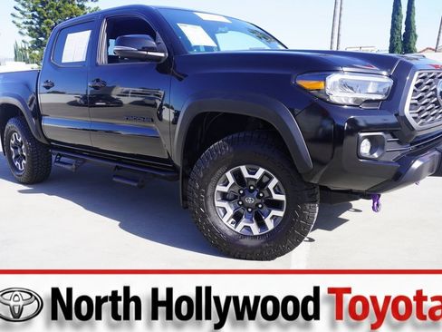 Certified 2023 Toyota Tacoma TRD Off-Road image 1