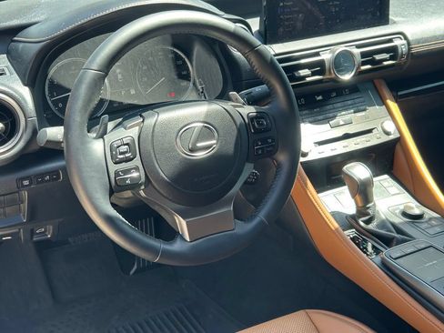 Used 2024 Lexus RC 350 RWD image 36