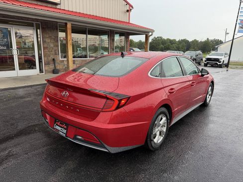 Used 2021 Hyundai Sonata SE FWD image 4