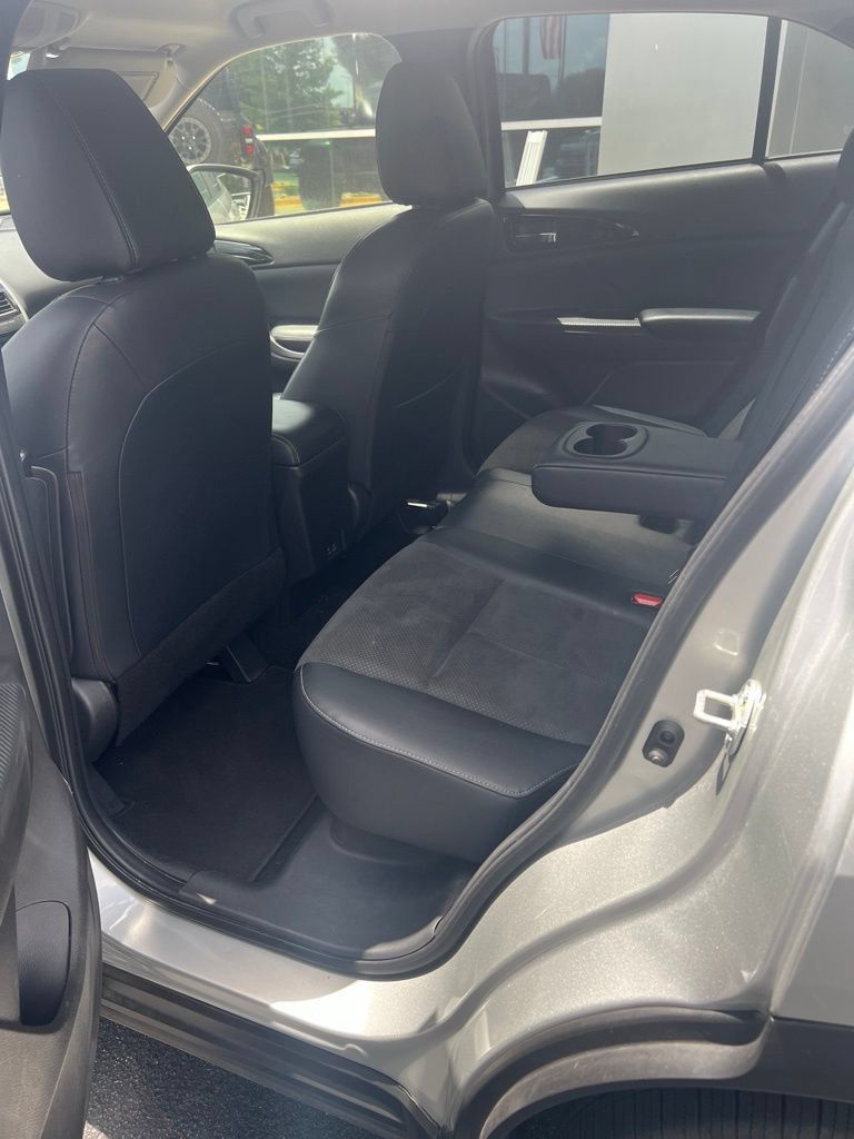 Used 2024 Mitsubishi Eclipse Cross AWD image 11