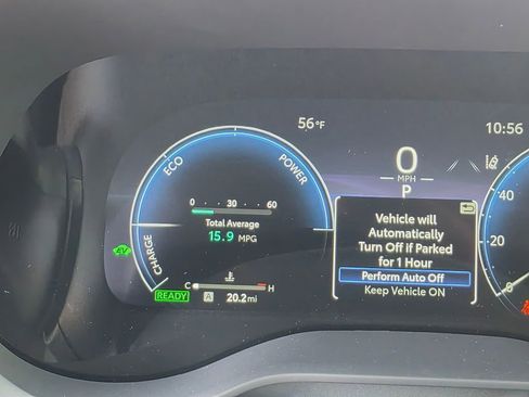 Used 2025 Toyota Sienna Platinum image 16