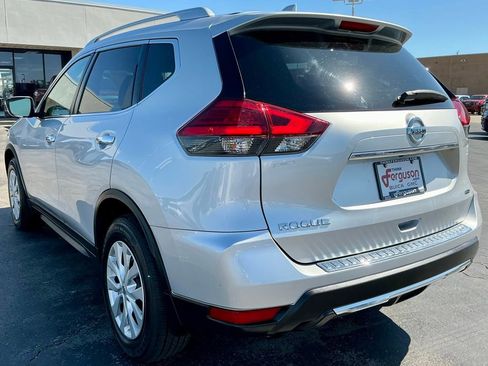Used 2017 Nissan Rogue S w/ S Appearance Package AWD/4WD image 12