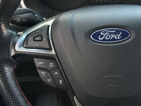 Used 2020 Ford Edge ST-Line FWD image 13