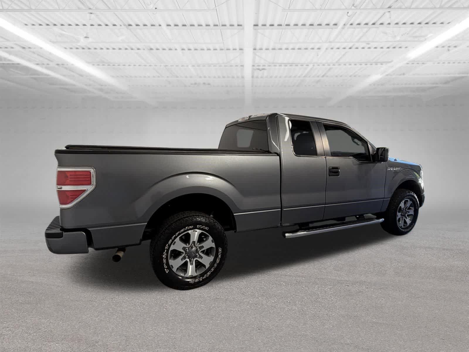 Used 2013 Ford F150 STX w/ Mid Equipment Group AWD/4WD image 5