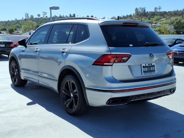 Used 2024 Volkswagen Tiguan SE R-Line AWD/4WD image 21