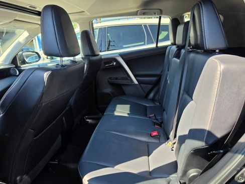 Used 2013 Toyota RAV4 Limited AWD/4WD image 26
