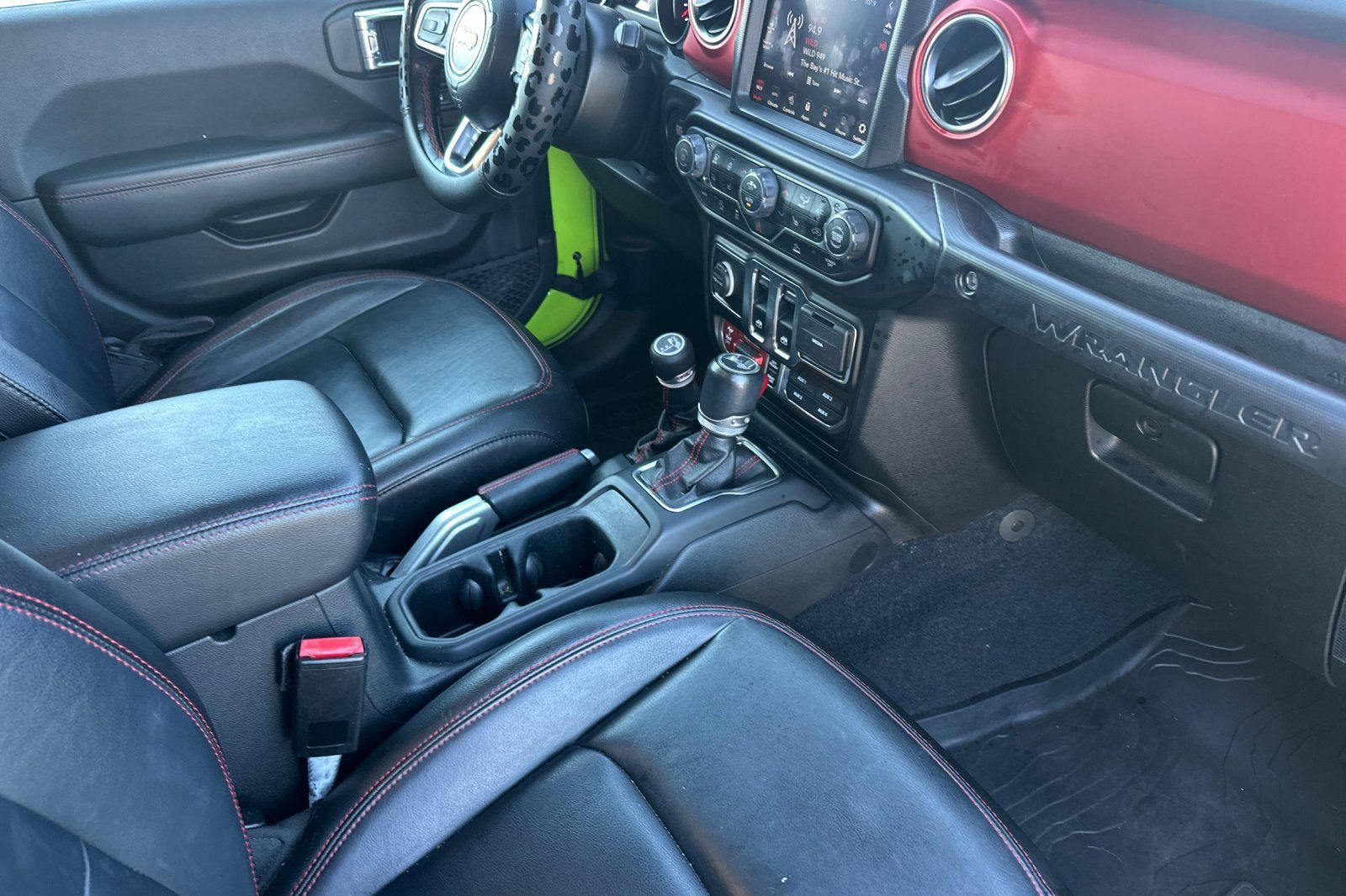 Used 2021 Jeep Wrangler Rubicon AWD/4WD image 17