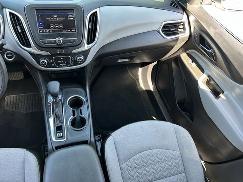 Used 2024 Chevrolet Equinox LS w/ LS Convenience Package FWD image 14